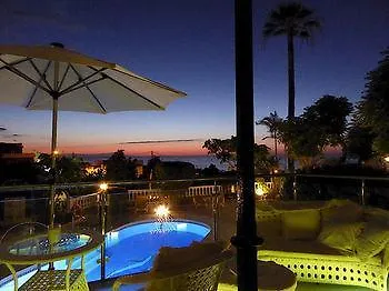 Apartamentos Villa Rosalva Punta Brava Hotel